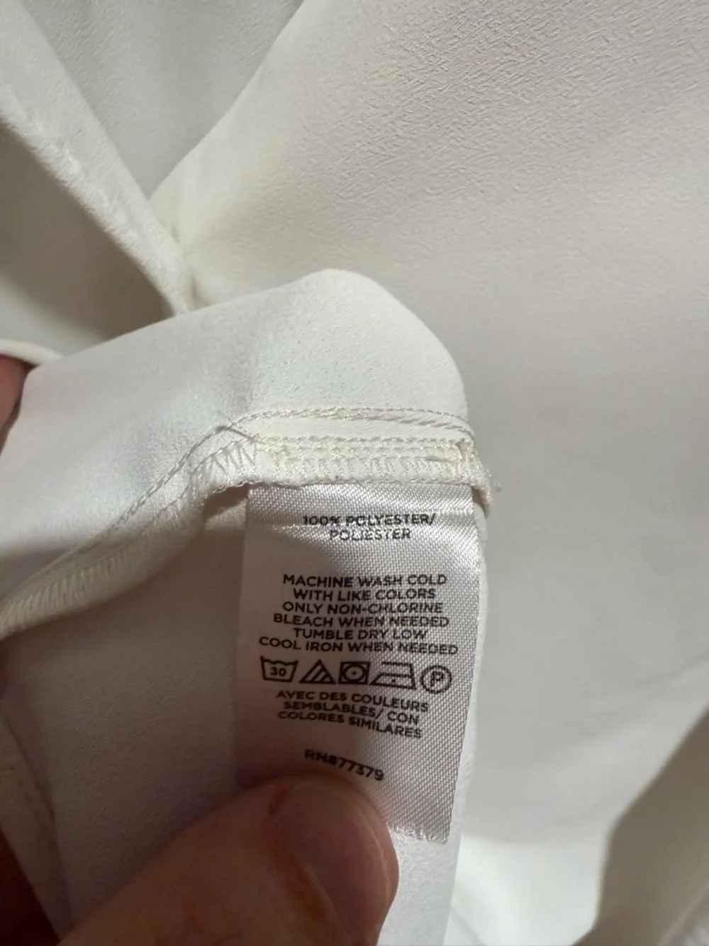 Ann Taylor Sleeveless Ruffle Collar Button-Front Blouse - White Size L Feminine - Picture 4 of 4